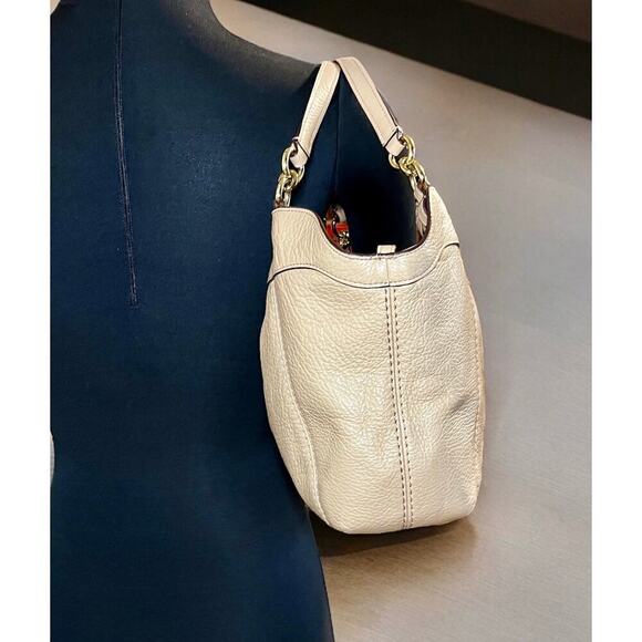 Coach F23537 Small Lexy Pebbled Leather Convertible Bag - Picture 13 of 14